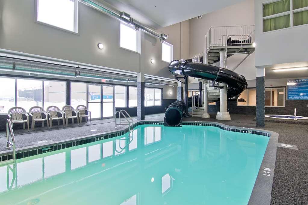 Home Inn & Suites Regina Airport Facilities photo