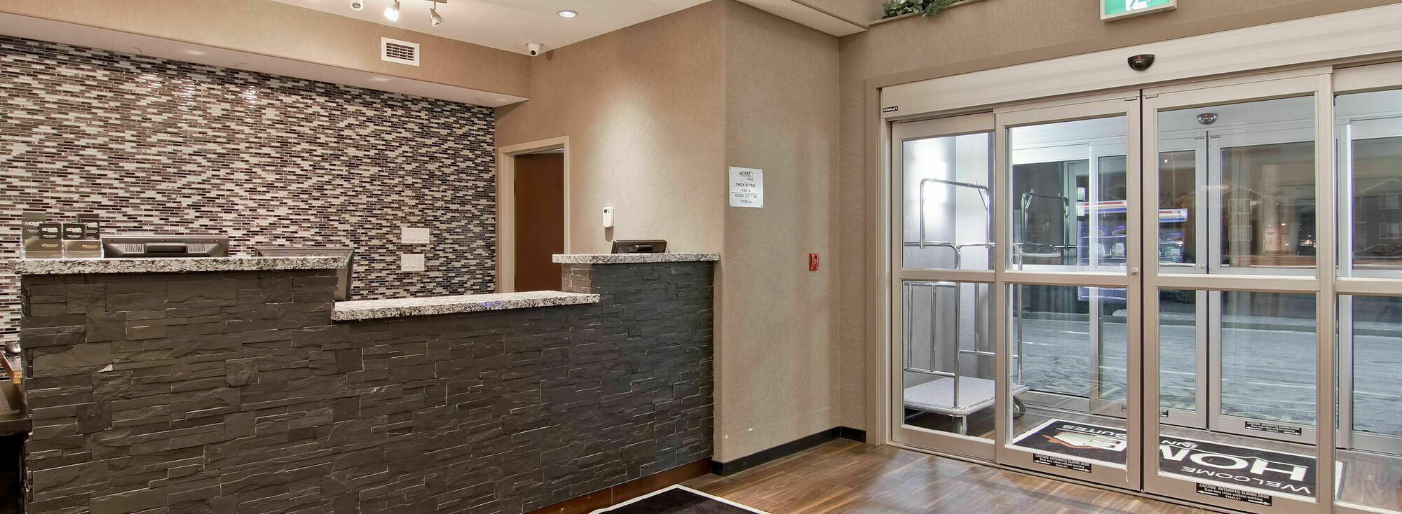 Home Inn & Suites Regina Airport Exterior photo